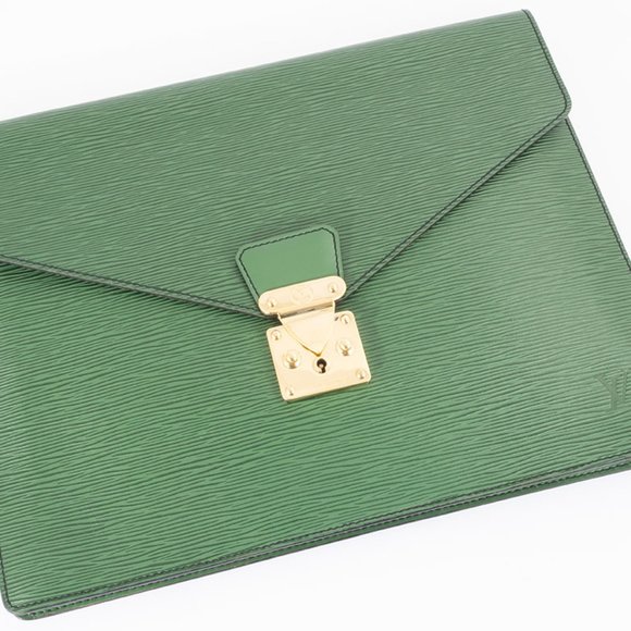 LOUIS VUITTON Green Epi Leather Clutch Bag M54455 Senator Case - Picture 11 of 12